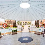 דירה Las Americas Royal